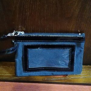 😍😍😍😍Free with purchase Clutch